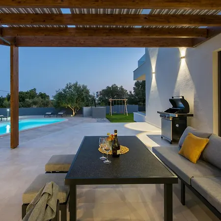 Posidonia Near Pula With Sea View And Surrounded By Olive Trees Krnica