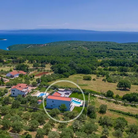 Posidonia Near Pula With Sea View And Surrounded By Olive Trees *